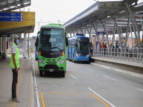 El Impacto Psicologico En Los Conductores Del Mio Reciben Agresiones Y Heridas Por Vandalismo.jpg