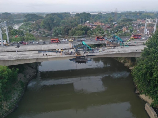 Habilitar Una Calzada Sin Obstaculizar El Desarrollo De La Otra Puente Juanchito Y Los Avances De.jpg