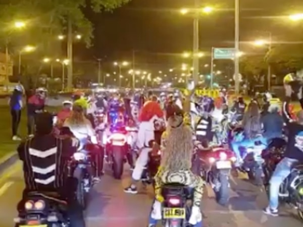 Caravana De Motos En Cali.jpg