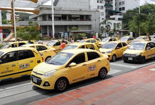 Incremento De Tarifa Minima En Taxis En Cali.jpg