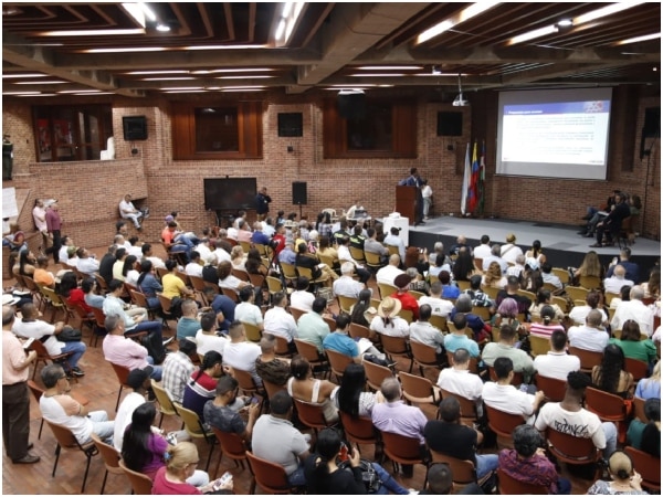 Cali Esta Atrapada En Un Ciclo Sectorizado De Exclusion Y Violencia Mauricio Zamora En Audiencia.jpg