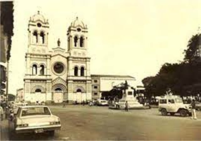 El Barrio San Nicolas Un Tesoro Historico Que Merece Ser Descubierto.jpg