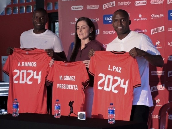 Equipo De Futbol Del Cual La Hija De Tulio Gomez Es Hincha.jpg